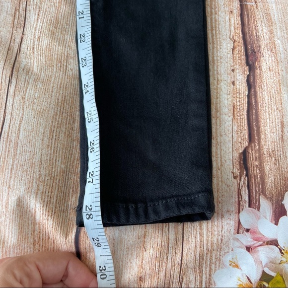 American Eagle Super Stretch X Black Distressed Jeggings size 2 regular - Picture 13 of 14